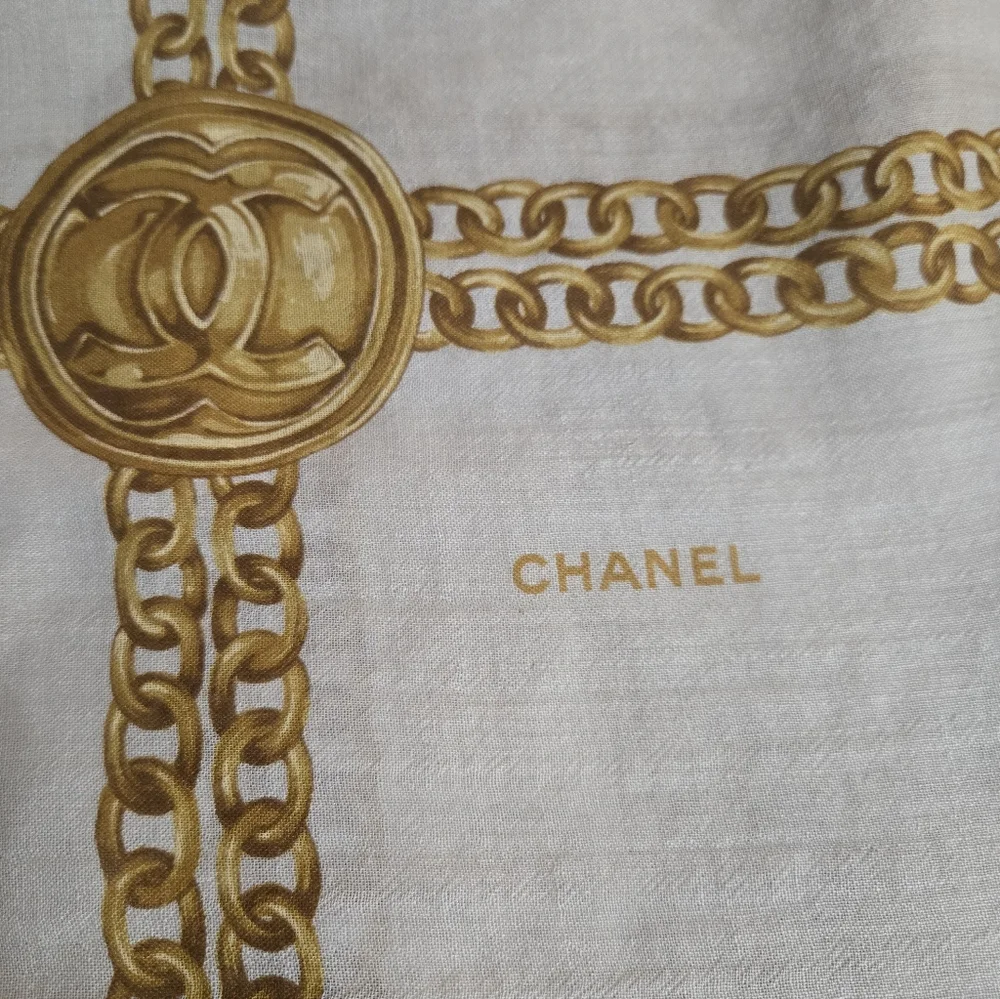 🔥 Chanel Chain Scarf EUC 🔥